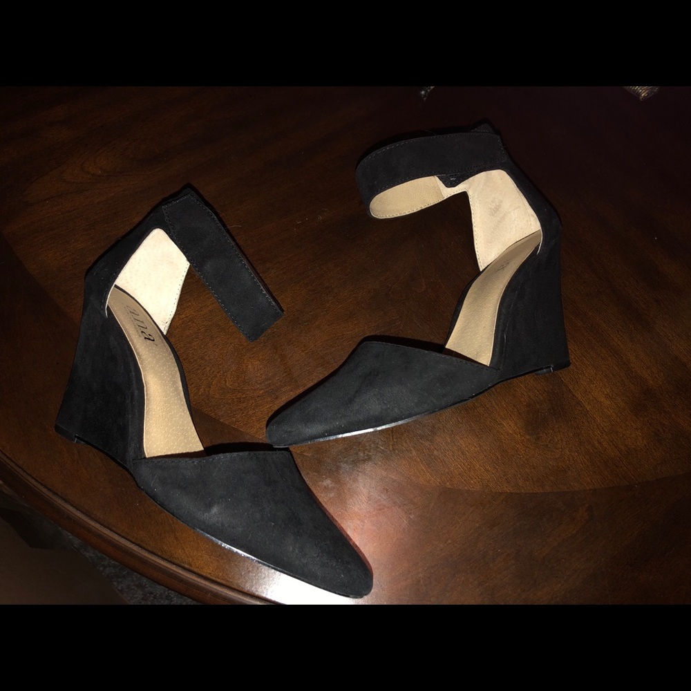 🎇Black A.N.A Heels
